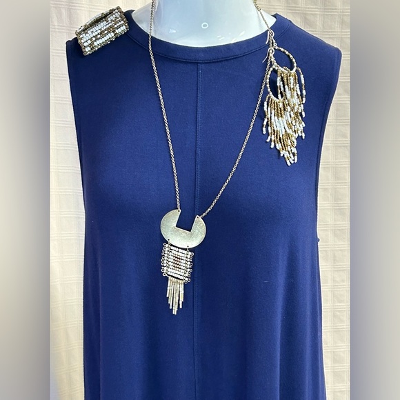 Vibrant blue dress with Earrings, Bracelet and Necklace. - Picture 6 of 8